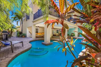 Image de Perfect Family Vacation Home with Pool, Lounge, and Ping Pong!