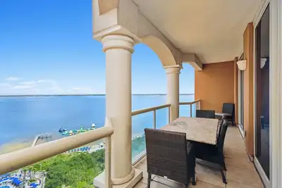 Image de Dolphin Views * 2 bedroom at Portofino Island
