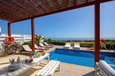 Image de Protaras Artisan Seafront Villa 6