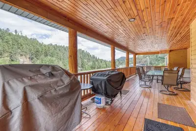 Image de Buffalo Thunder Lodge | 7 Bed, 5 Bath