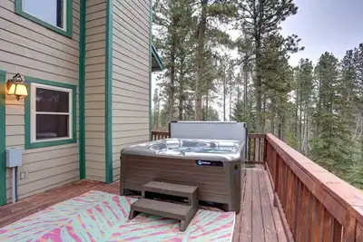 Image de Bigfoot Bungalow | 3 Bed, 2 Bath