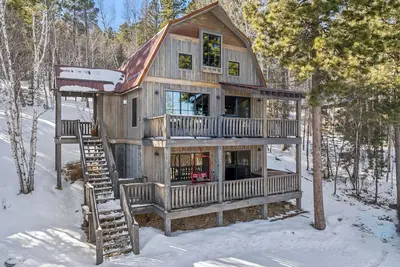 Image de Ravens Ridge - 4 Bedroom cabin with hot tub!