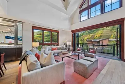 Image de Solaris Phhe - 4 Bedroom + Den Penthouse