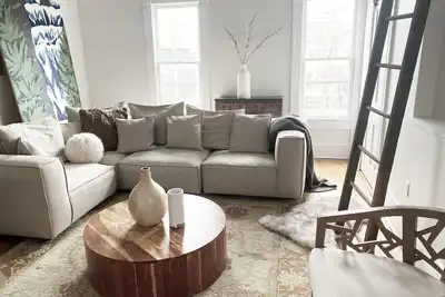 Image de Large Cozy Tremont Loft