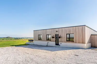 Image de 2-Bed Modern Bungalow - Outstanding Country Views
