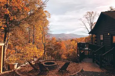 Image de Stunning Mountain Views + Fire Pit