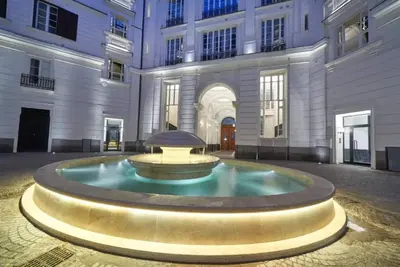 Image de luxury home in the heart of Napoli historical district
