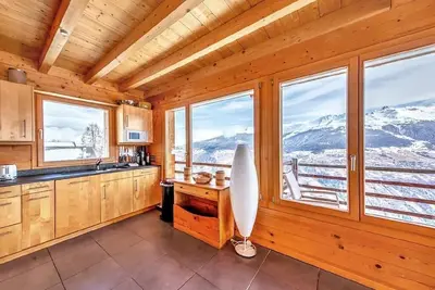 Image de Maison de vacances Les Collons pour 10 personnes avec 4 chambres Ă coucher - Maison de vacances