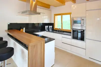 Image de Maison de vacances La Tzoumaz pour 11 personnes avec 5 chambres Ă coucher - Maison de vacances
