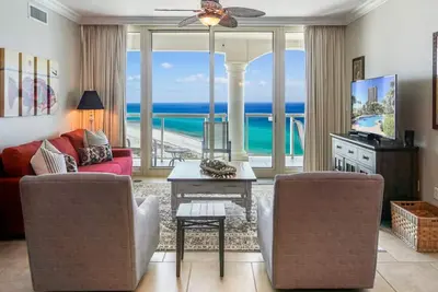 Image de P3-1808 Gorgeous Seashore Views @ Portofino -Heated Pool!