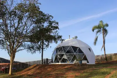 Image de Geodesic Dome to connect with the Stars
