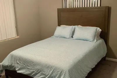 Image de Ocean Breeze Retreat located minutes from the beach