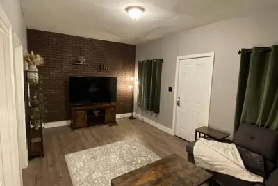 Image de Luxurious home 10min from downtown Cincy and more!