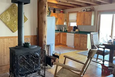 Image de Cozy Log-beamed cabin near Yellowstone and Ennis’ World class  Madison River