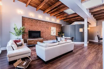 Image de Family Friendly 3-bedroom beauty in Le Plateau by Denstays