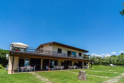 Image de Appartement à Manerba près du lac de Garde