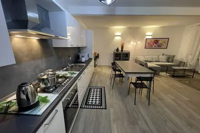 Image de Revolta House