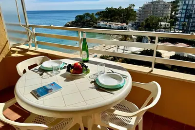 Image de 27c Vora 1 bedroom with sea views and wifi