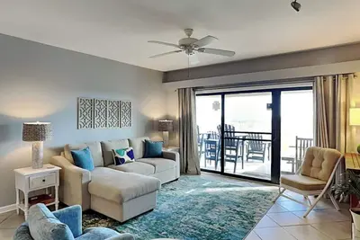 Image de Shipwatch Surf & Yacht #104a | Ground Floor Condo!