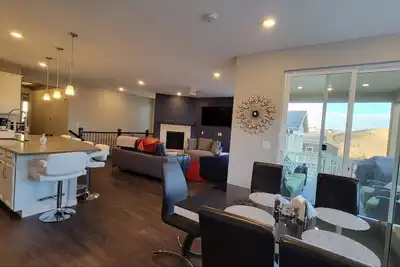 Image de Luxury home near mountains, Boulder and Denver. Under an hour to ski resorts!