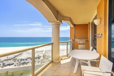 Image de P5-1308 2b Gulf Front - Indoor Heated Pool!