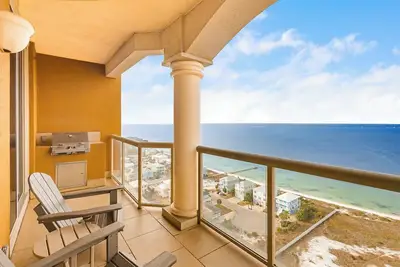 Image de Open for July! Portofino Tower 5 Sound Views for Miles!