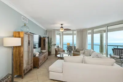Image de P3-1901 Stunning 3b Gulf Front Family Destination!