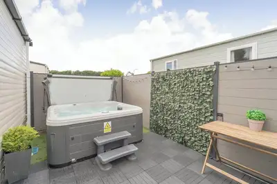 Image de 3 bedroom accommodation in Felton