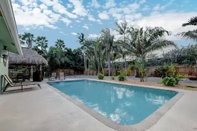 Image de Beach Bliss House: The Secluded Getaway!