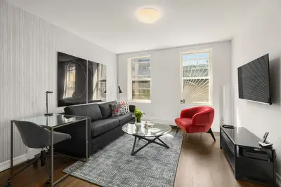 Image de Charming and Spacious Upper East Side Two Bedroom