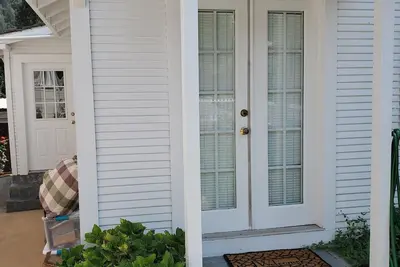 Image de River's Pace Cottage near the River & Downtown