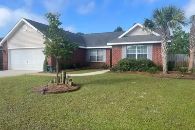 Image de Sea Largo, 🏖 Work, Play & Relax! 4br Beach Home w/ Fenced Yard + Games