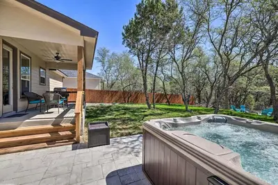 Image de Cute Cottage w/Hot Tub Fire Pit. Sleep 6 50 Amp Ev