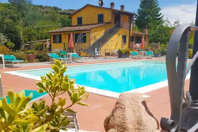 Image de Casa Elisa apartment with shared pool in Tuscany