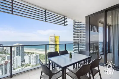 Oracle - 3 Bedroom Courtyard
