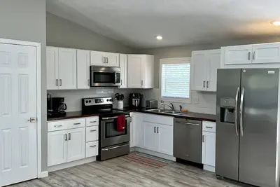 Image de Spacious home close to beach