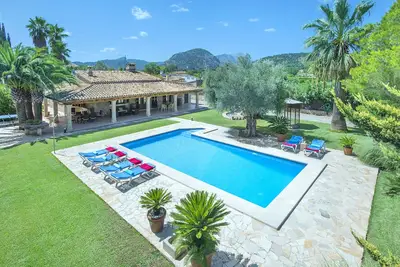 Image de Chalet Can Pou - Vacances De Luxe Dans Les Jardins Royaux