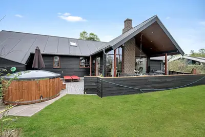 Image de Belle maison à Grenaa avec WiFi