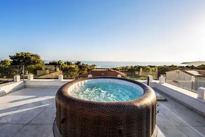 Image de Superbe maison à Primosten avec jacuzzi