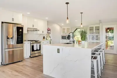 Image de Annadel House Retreat- Stunning Wine Country Luxe!