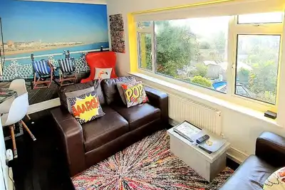 Image de Maison de 3 chambres avec vue imprenable et parking gratuit
