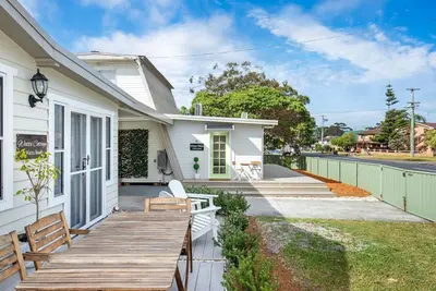 Image de Watts Haus - Pet Friendly - 5 Mins Walk to Beach