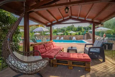 Image de Madone 3, appartement dans un agriturismo. Piscine, WiFi, tennis