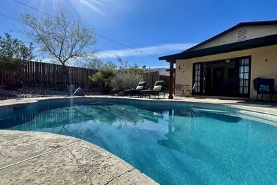 Image de Sante Fe Beauty avec piscine près de Jtnp ~ WiFi ~ Tv