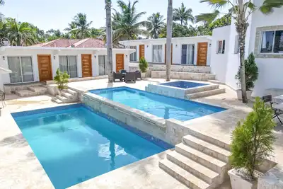 Image de Dominican Republic12BR Private Party Compound + Free Bonus