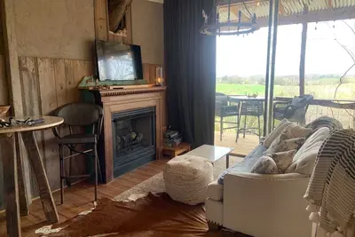 Image de Secluded Treehouse Full bath, Seclusion, Mtn View, Kitchen, Fireplace