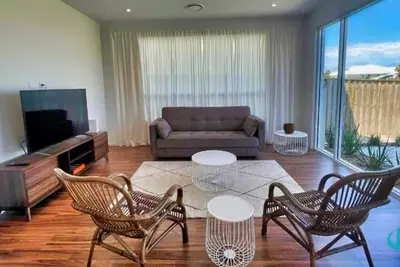 Image de Mysig by the Bay - Modern home short walk to beach