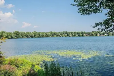 Image de Beautiful Single Family house on Warwick Pond, Warwick, Ri
