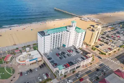 Image de Two Bedroom Lock-off, Ocean View, Luxury Condo, Virginia Beach, Va (2581552)