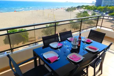 Image de Appartement de vacances Roses pour 1 - 6 personnes avec 2 chambres à coucher - Appartement de vacanc